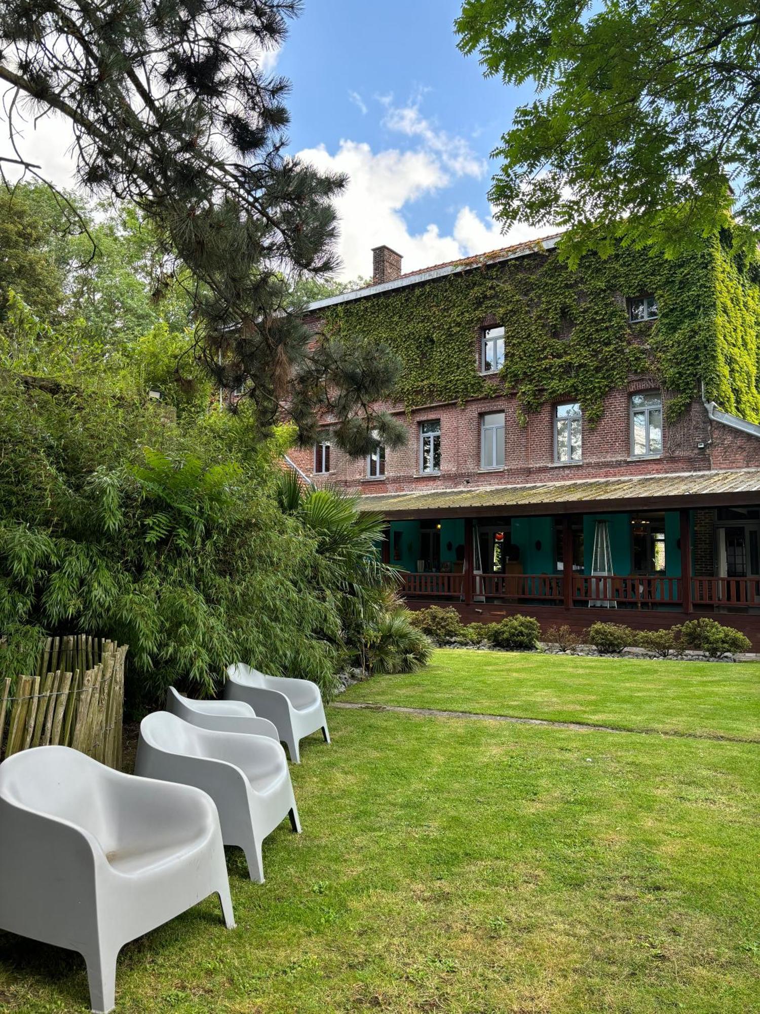 Logis Hotel-Restaurant - Le Moulin D'Artres Exterior foto